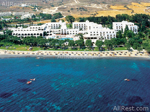 Oceanis Beach Resort 